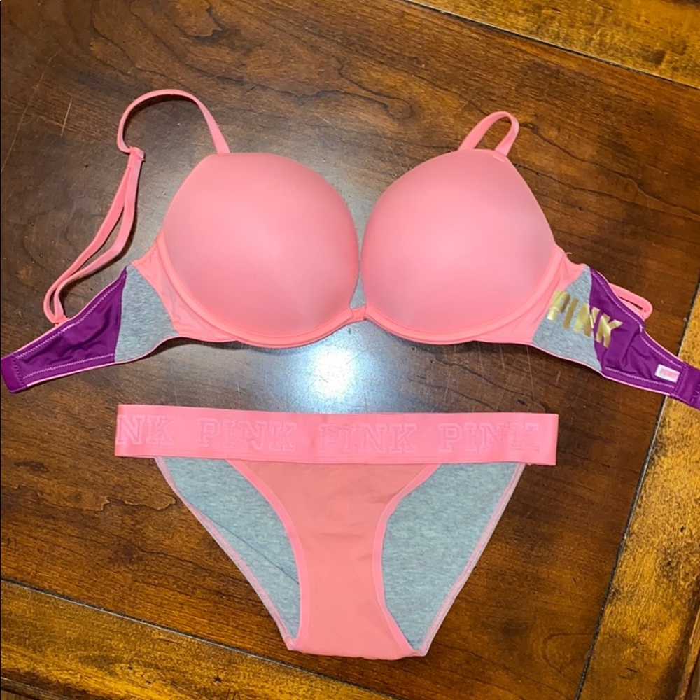 NWOT!! PINK Bra!!